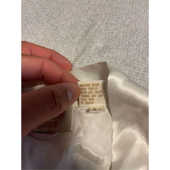 Victorias Secret one size white lace gold label gold tag vintage robe bridal sat - Picture 8 of 8